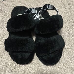 UGG Black Fluffy Slides